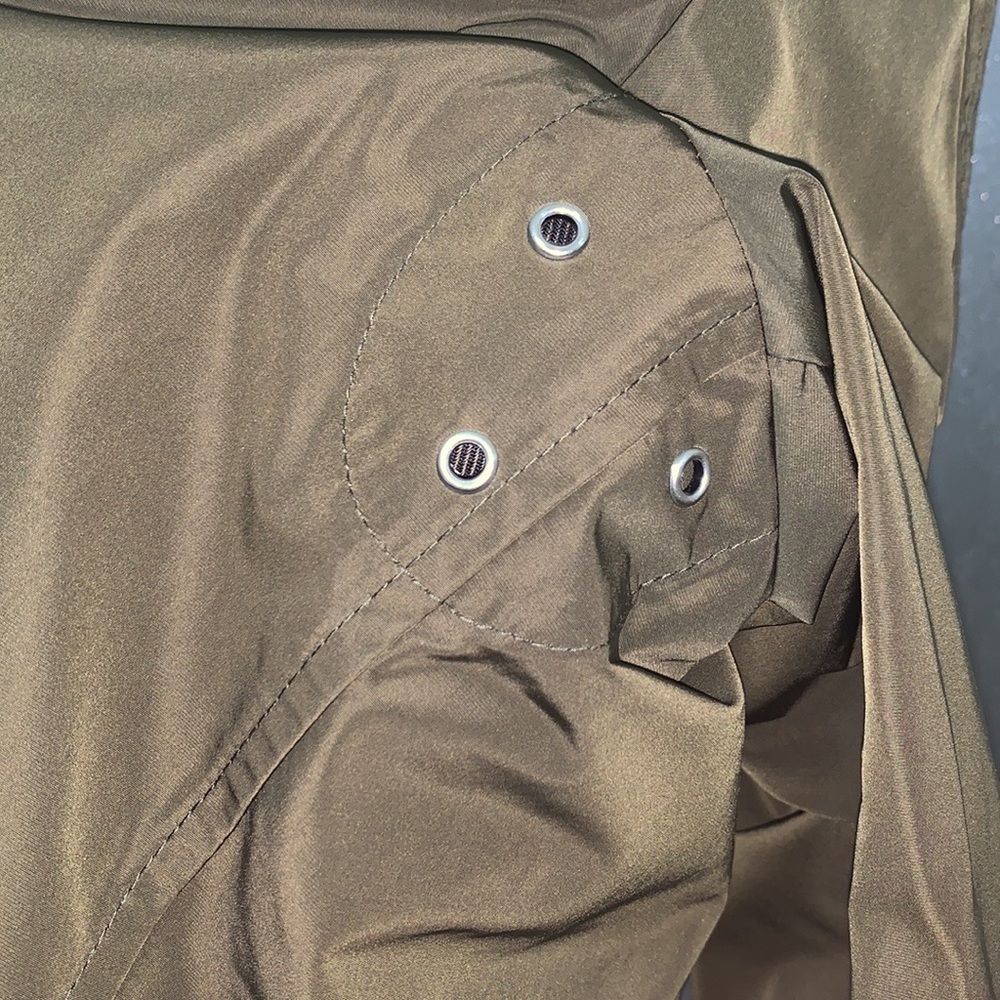 Authentic Burberry jacket - Picture 13 of 16